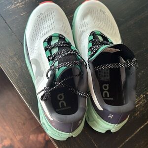 On Cloud Cloudmonster Size 7